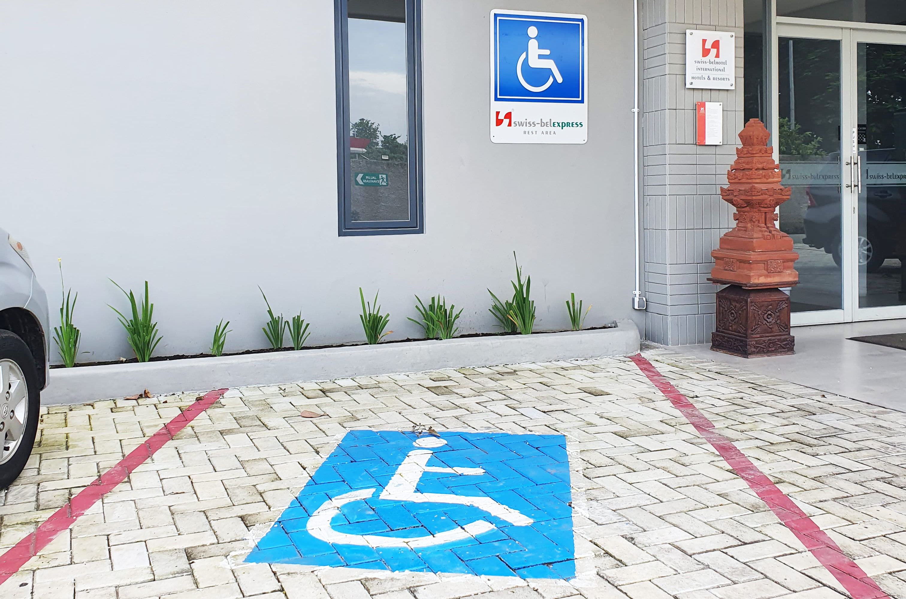 PT Puri Sentul Permai Tbk (KDTN) Jadikan Swiss-Belexpress Rest Area Km 260B Hotel Ramah Disabilitas